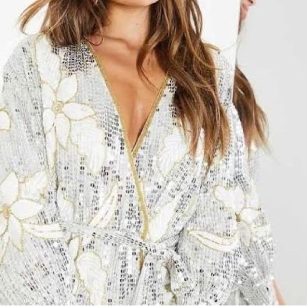 ASOS EDITION floral sequin wrap mini dress in white and silver size 12 - Picture 4 of 10